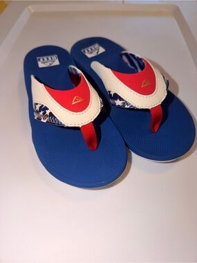 Reef Kids Fanning Flip Flops Patriotic Red White Blue Size 4 Youth